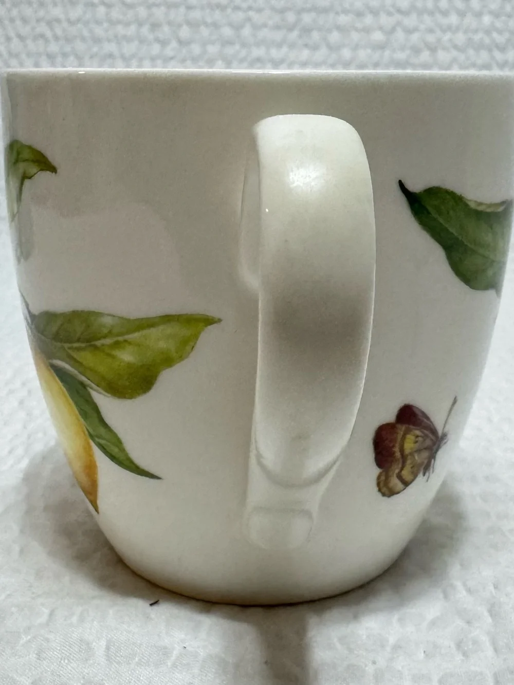 Gracie China Lemon Ceramic Mug